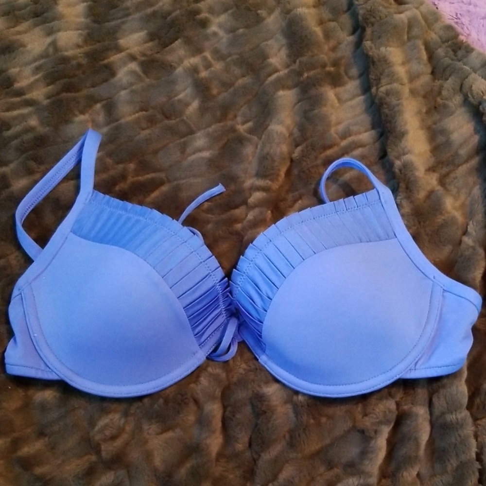 Ruffled Bathing suit top